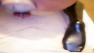 Gay solo ass fucked by thick 70mm plug