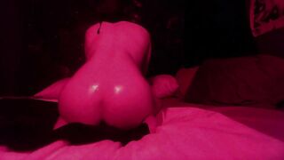 Twink oiled his own bubble butt till it gushed with cum