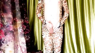 Cute boy leopard suit gushes thick cum while moaning in gay solo play