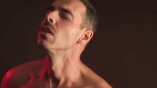 Andolini Filled His Car With Cum During A Gay Big Dicked Daddy Handjob