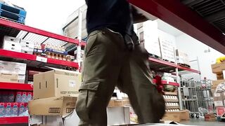 Cumshot at work while masturbating got chilled
