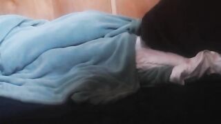 Thick uncut brutal jerkin AM solo big dick blowout