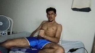 Macho gay punheta solo cum shot latino amateur HD