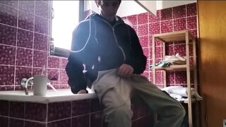 Hot skater twink destroyed in bathroom handjob alone