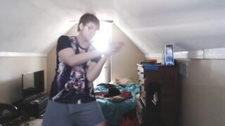 Teen dancer gets drenched twerking for 80k views gay porn hub