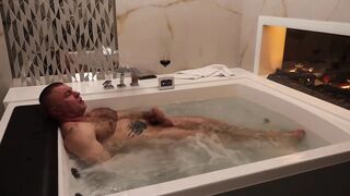 Wet Hairy Muscle Stud Masturbates in Luxury Jacuzzi Big Load
