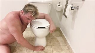 Older Muscle Silver Fox Destroyed By Vibrator Until Cumming Anal Orgasms
