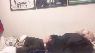 Hockey stud busts massive load after grueling training session alone
