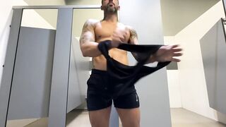 Squirted raw Jona Ortiz locked in cage gets fuck machine destroyed with cumshot