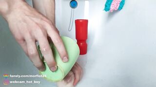 Big cock teen solo handjob jerks off then fucks his wet pussy