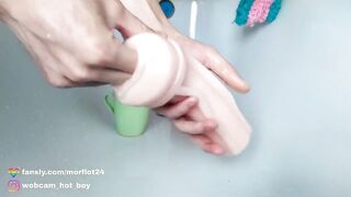 Big cock teen solo handjob jerks off then fucks his wet pussy