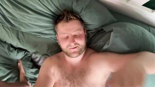 British lads destroy each other’s mouths raw cum slutty handjob