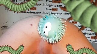 Centipede creeps deep inside femboy’s gaping ass in wild halloween parody
