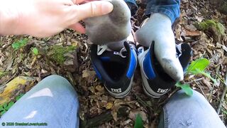 Twink Takes Off DC Shoes Smelly Socks and Sucks Bare Feet