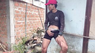 Cruising raw cum covered public ejaculation exhibitionist bareback blowjob