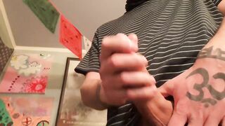 Wait on your knees for my cumshot on that big dick