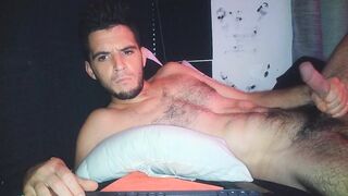 Hot jock blows his load deep inside tight hole and writhes in cum