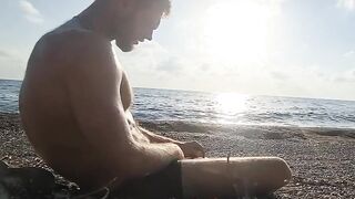 Biggest devon wrecked on the beach getting jacked raw