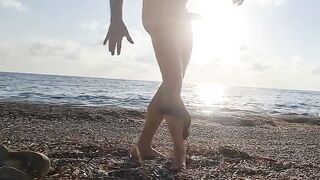 Biggest devon wrecked on the beach getting jacked raw