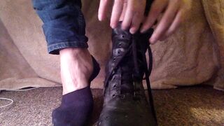 Stinky sweaty Magnum boots and no-show socks destroyed my gay boy feet