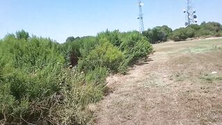 Muscular exhibitionist wanking in the park raw solo session