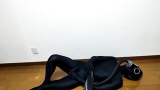 Zentai gas mask breath play destroyed slim gay solo