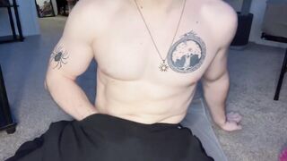 Gay fit white guy destroyed by BIG cumshot all over inked body