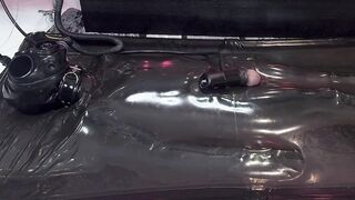 Vacuum bed ruined as rubber catsuited twink gets milky edge control
