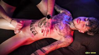 Camilo Brown’s Thick Load Destroyed By Ink Covered Twink Handjob