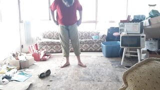 Hubby drowns wife’s panties and pants with gay piss