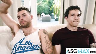 Straight jocks edge in a wild threesome deepthroat and doggy style