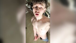 Watch this fit twink jerk his fat veiny cock rough through jeans loud moans