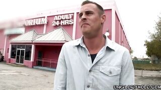 Gaywire Kyle York raw wild deepthroat blowjob makes Haze Cash see stars